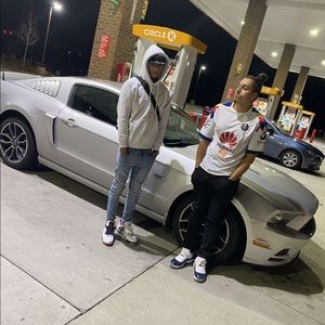 Meet your Posher, Luis